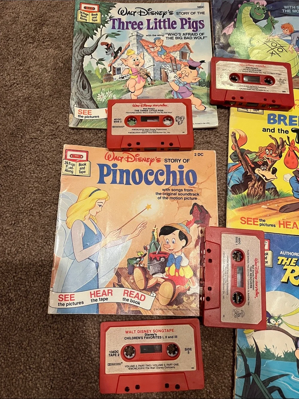 Disney Storybook and Red Cassette Tape Set - Read along stories and tapes